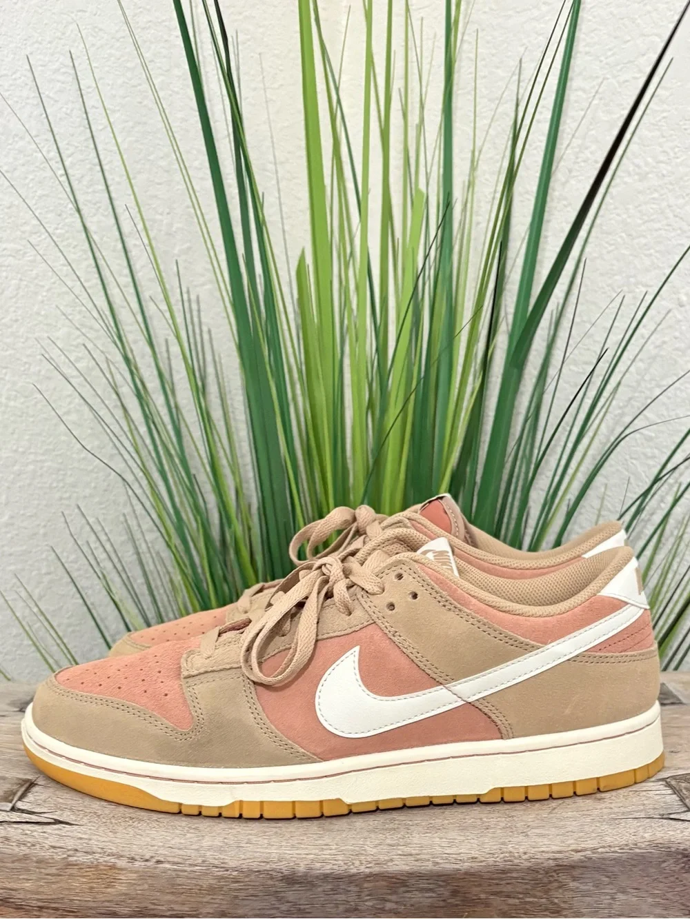 Nike Dunk Low Retro SE Hemp/Pale Ivory Sneakers